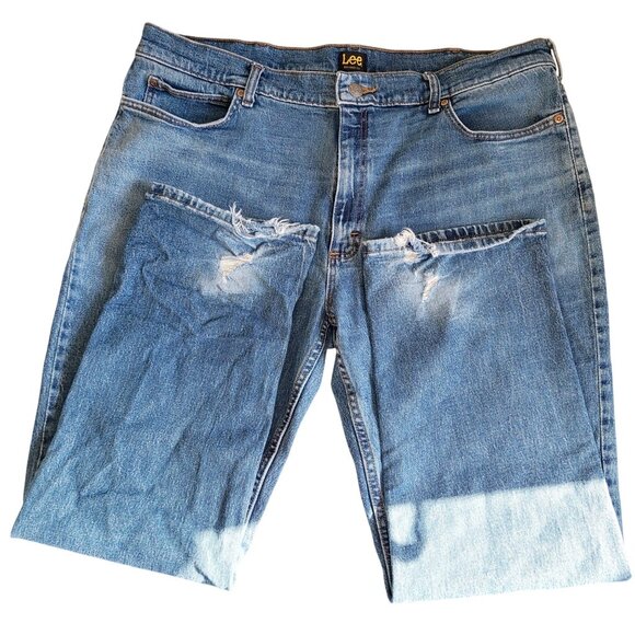Lee Jeans Mens Distressed Denim Jeans size 40x30 Big Medium Wash - Picture 3 of 13